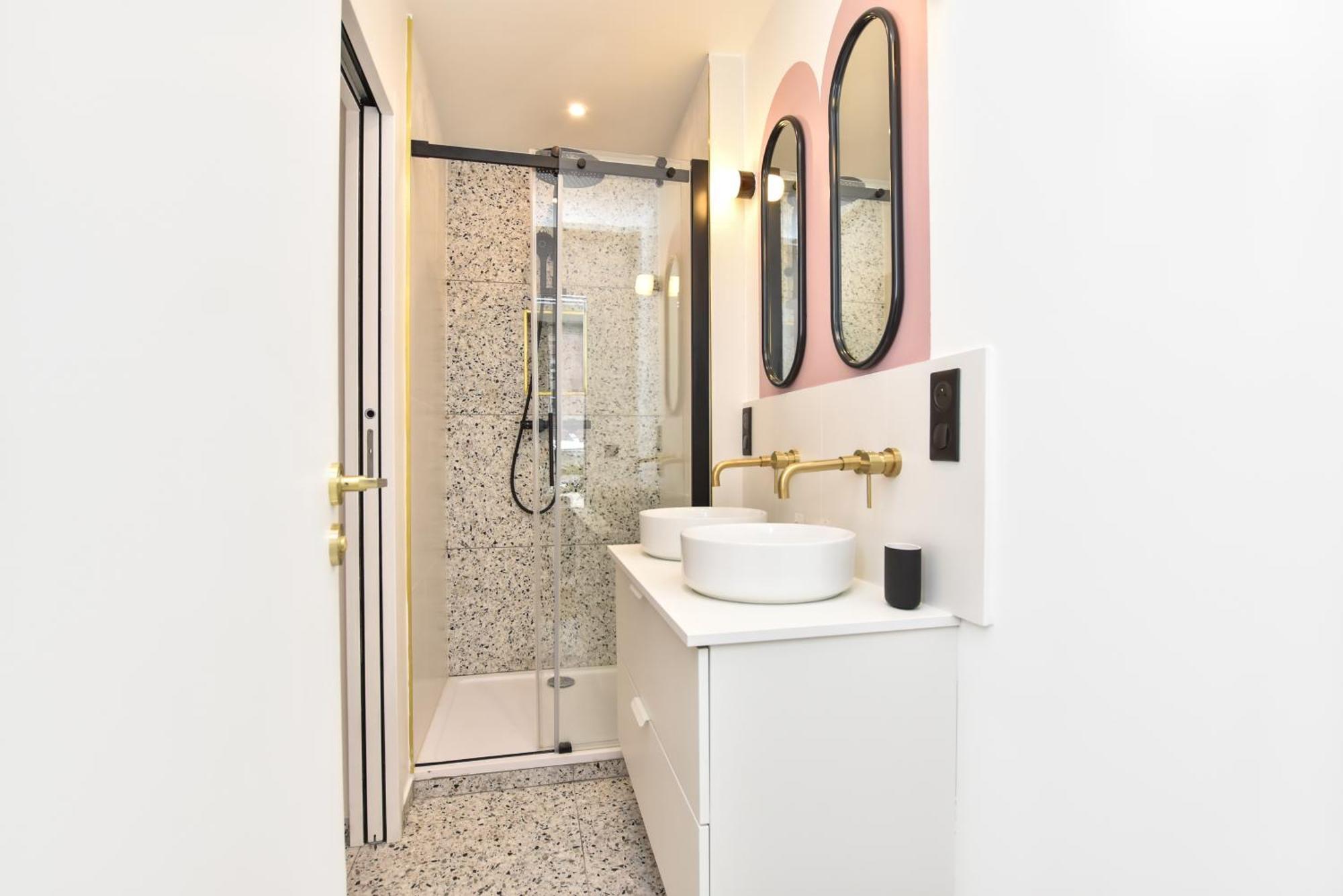 Charming And Cosy Flat Next To The Eiffel Tower Lejlighed Paris Eksteriør billede