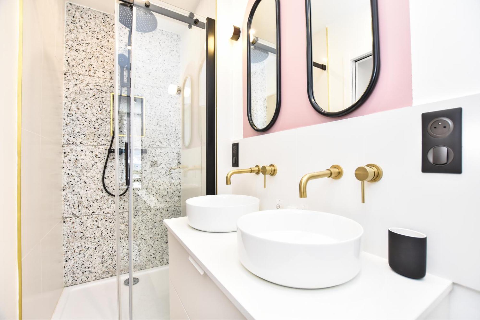 Charming And Cosy Flat Next To The Eiffel Tower Lejlighed Paris Eksteriør billede